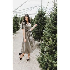 NWT Pink Desert Boutique Velvet Dress